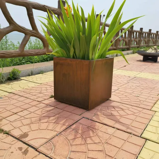 Corten Steel 간단한 정원 풍경 꽃 보육 상자
